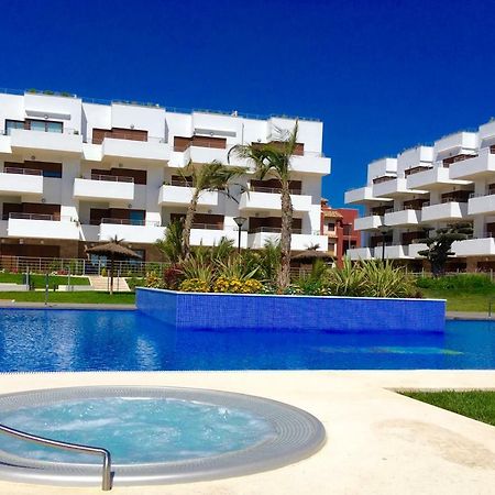 Terrazas De Campoamor Barbara Orihuela Eksteriør billede
